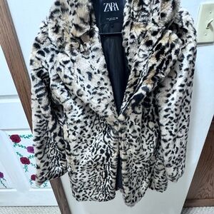 Zara Women's Animal Print Teddy Jacket